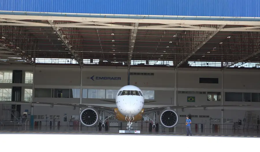 Embraer entrega 44 aeronaves no 1º trimestre de 2026, alta de 47% sobre 2025