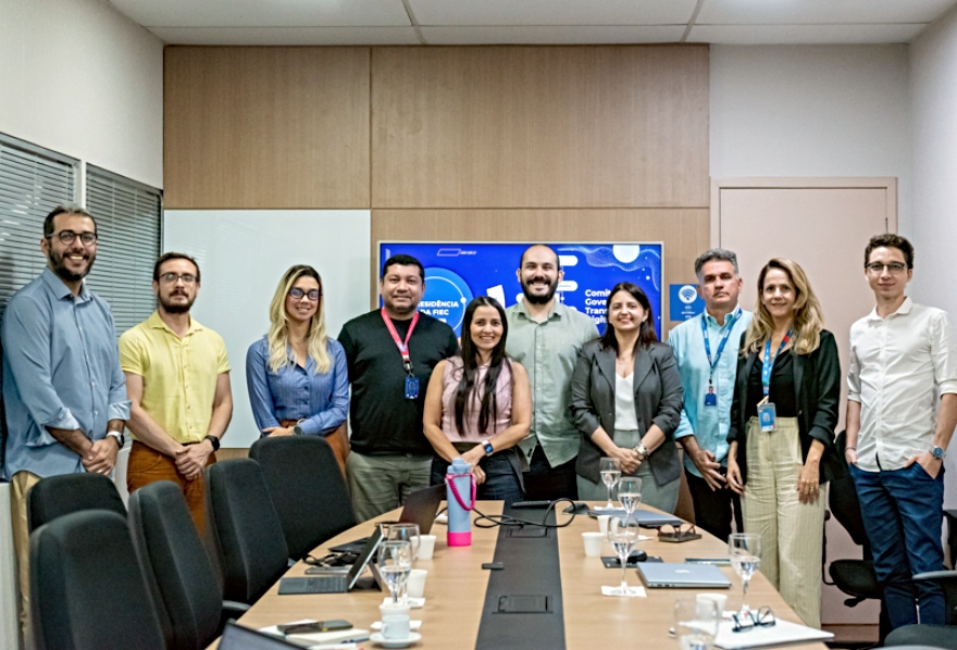 FIEC recebe Sebrae Ceará para troca de práticas sobre transformação digital