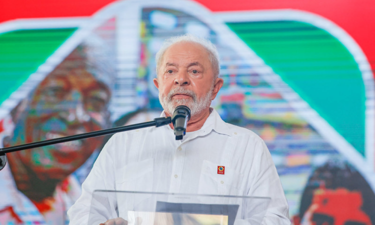 PT lança manifesto para 2026 sem citar Banco Master e INSS, mas defende reformas e controle sobre terras raras