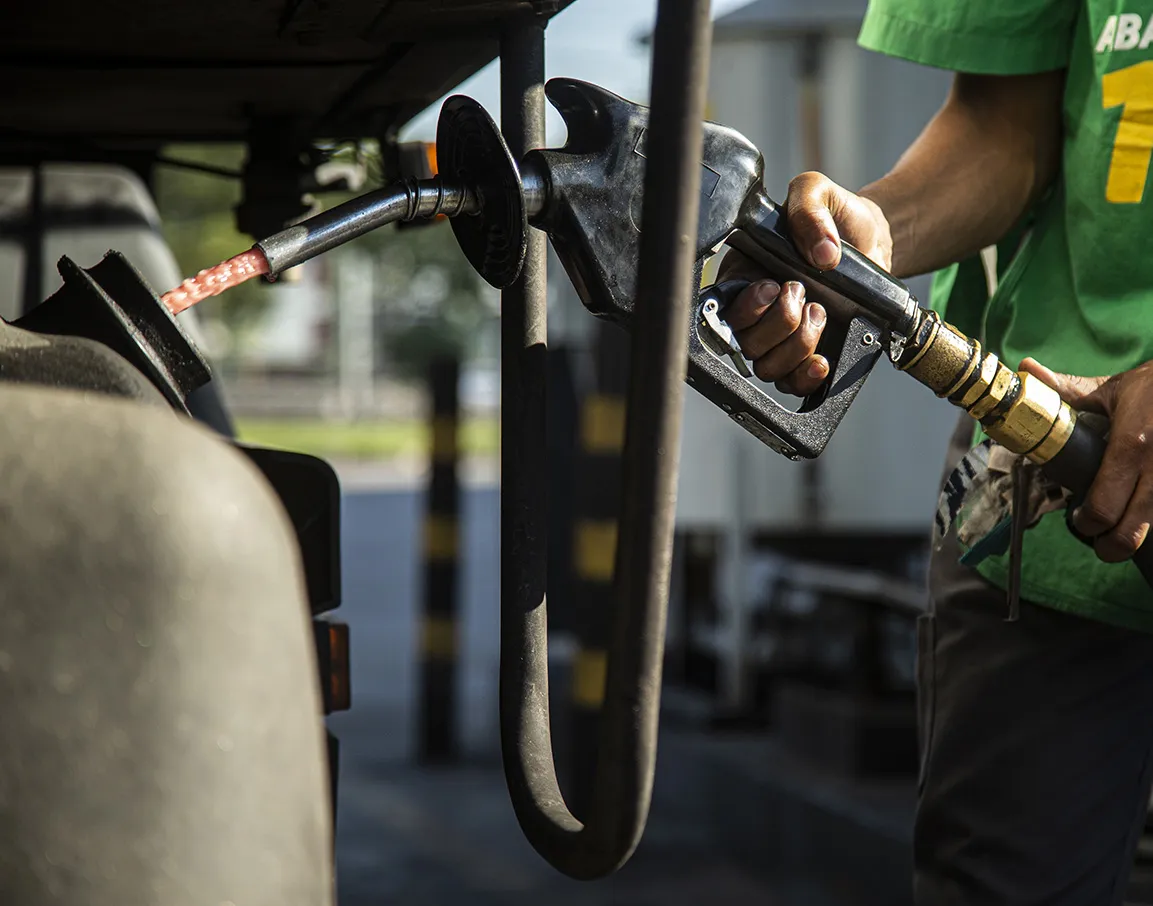 Dois estados — Rio e Rondônia — não aderiram ao programa federal de subvenção ao diesel, diz Alckmin