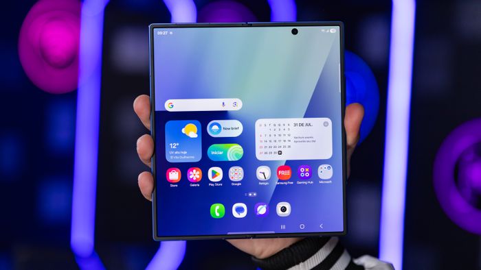 Samsung pode anunciar novos celulares dobráveis em 22 de julho, diz vazamento