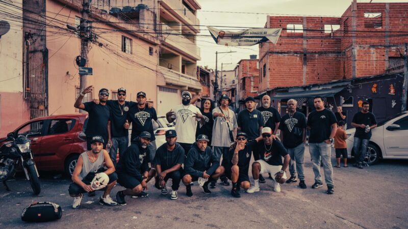 Protesto V lança “Cada Cabeça Uma Sentença” com Markão II e Jah Dartanhan sobre cárcere e exclusão