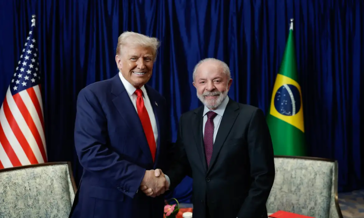 Lula, em tom irônico, diz que Trump deveria receber Nobel da Paz para acabar com guerras