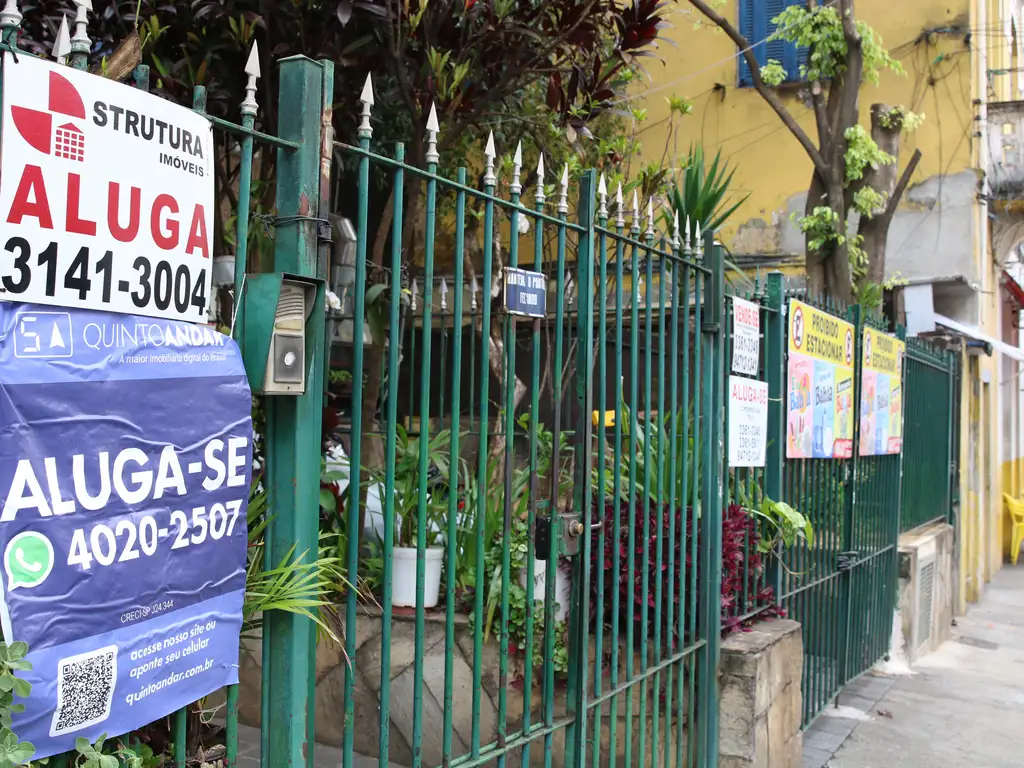 Aluguel sobe 0,84% em março e acumula alta acima da inflação no início de 2026