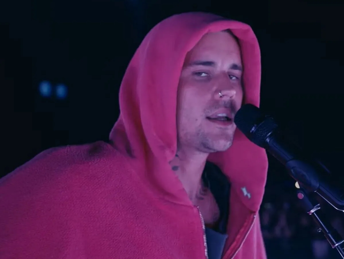 Justin Bieber fatura mais com marca de moda Skylrk do que com a música