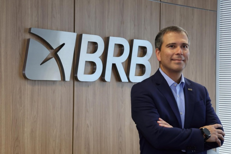 Ex-presidente do BRB Paulo Henrique Costa é transferido para a Papuda após prisão na 4ª fase da Operação Compliance Zero