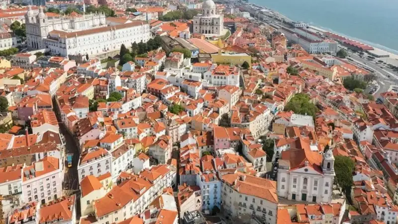 Banco do Brasil passa a oferecer conta digital para uso em Portugal