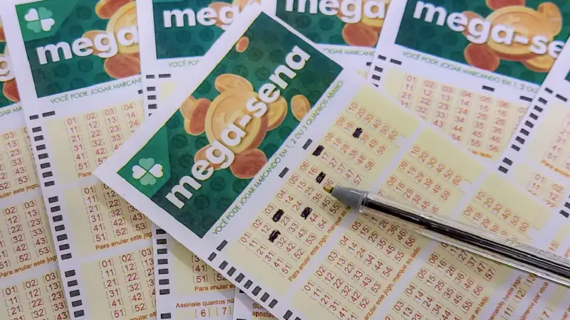 Quanto rende R$ 20 milhões da Mega-Sena em diferentes aplicações