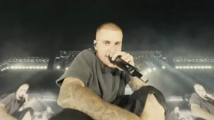 Justin Bieber encerra segundo dia do Coachella com show histórico e retorno aos palcos