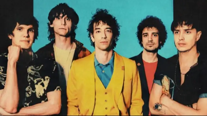 The Strokes encerram participação no Coachella com mensagens sobre Gaza e críticas ao governo dos EUA