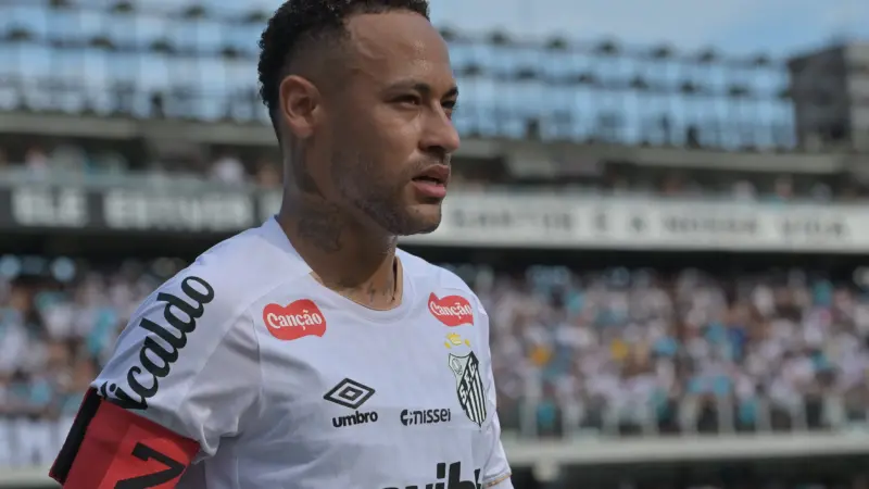 Neto diz que Neymar deve comentar a Copa do Mundo na CazéTV se Ancelotti não convocá-lo
