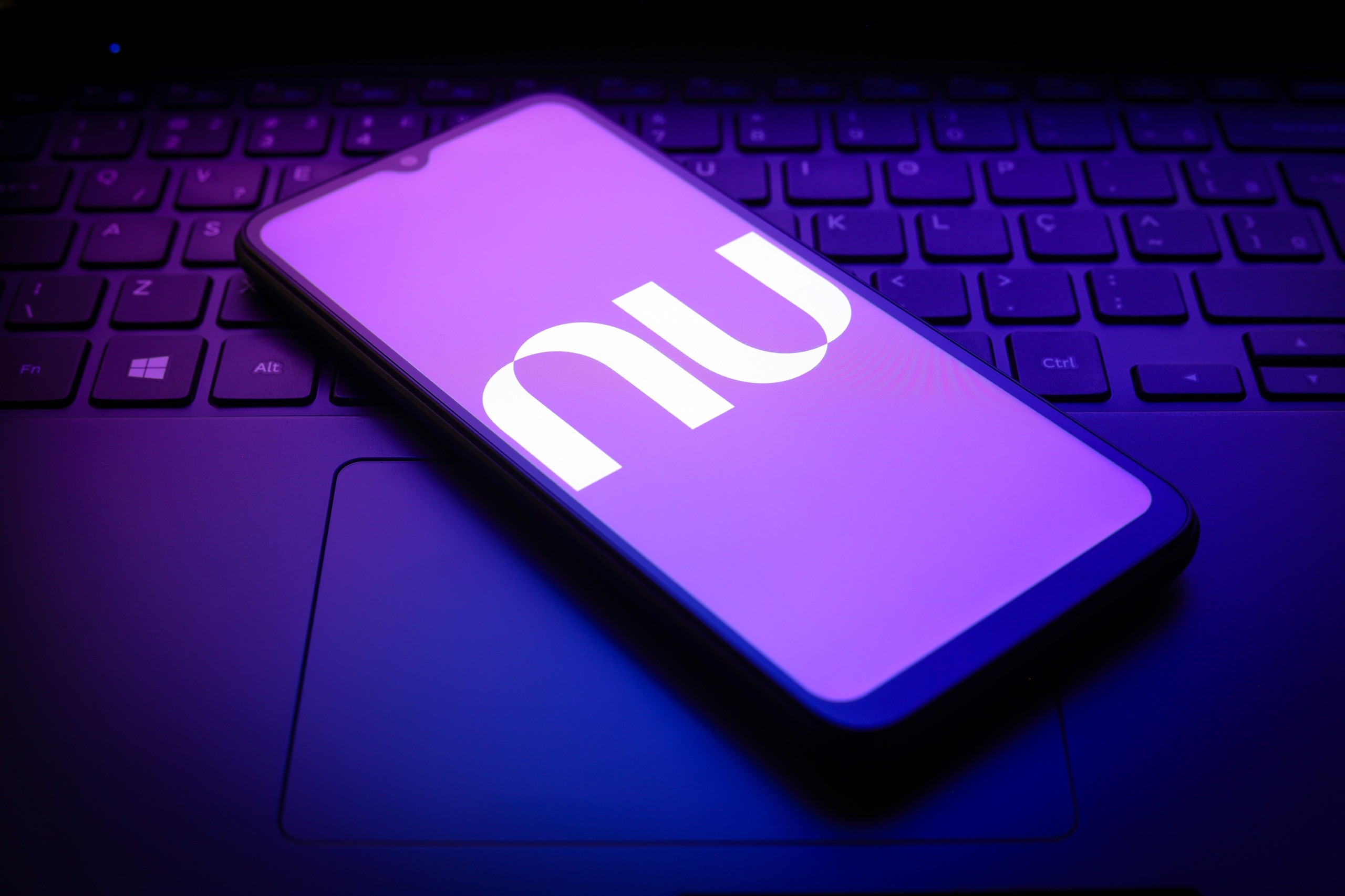 Nubank registra instabilidade no aplicativo na noite de terça-feira (28)