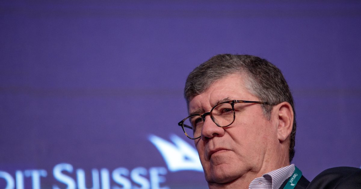 Raízen amplia oferta a credores e exige permanência de Rubens Ometto na presidência do conselho