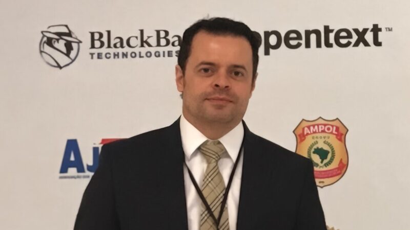 EUA expulsam delegado da Polícia Federal por tentativa de usar sistema migratório para deter Alexandre Ramagem