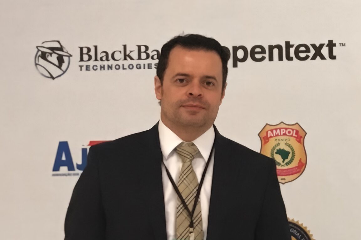 EUA expulsam delegado da Polícia Federal por tentativa de usar sistema migratório para deter Alexandre Ramagem