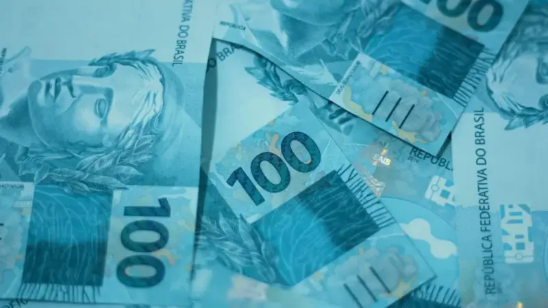 Quanto investir por mês para juntar R$ 100 mil em 3 ou 5 anos