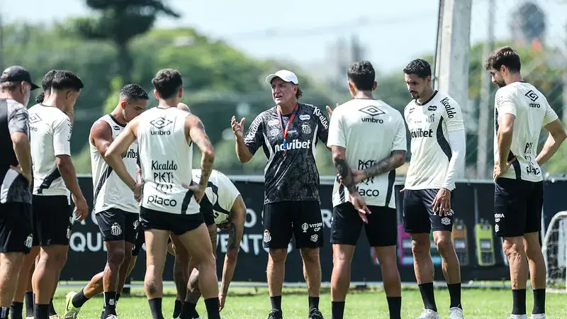 Calendário do Santos em abril terá nove jogos; Cuca encara rotina intensa de partidas