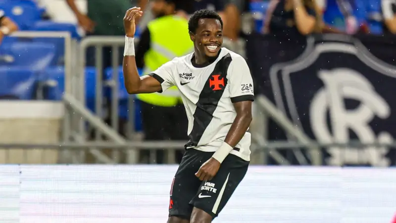 Vasco cede empate ao Remo no Mangueirão após gol de bola parada e perde dois pontos