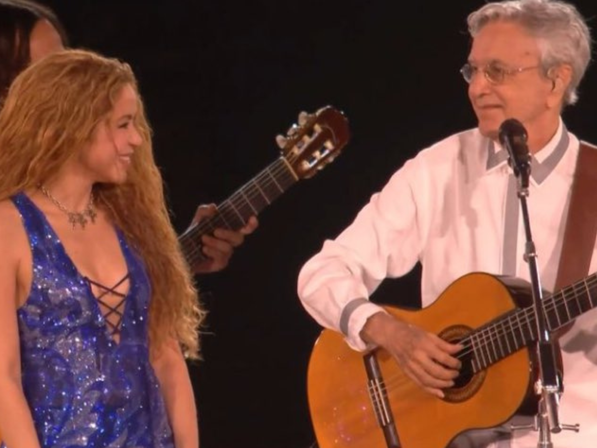 Shakira reúne Caetano Veloso, Maria Bethânia e Ivete Sangalo em show na orla de Copacabana