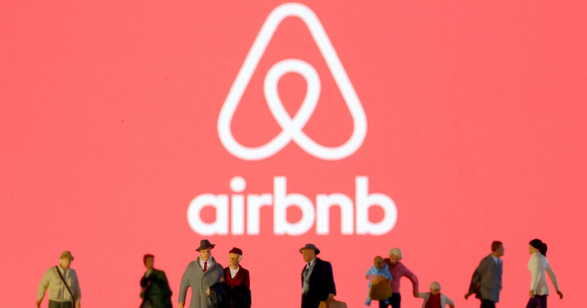 CEO do Airbnb anuncia inclusão de milhares de hotéis e ampliação de serviços
