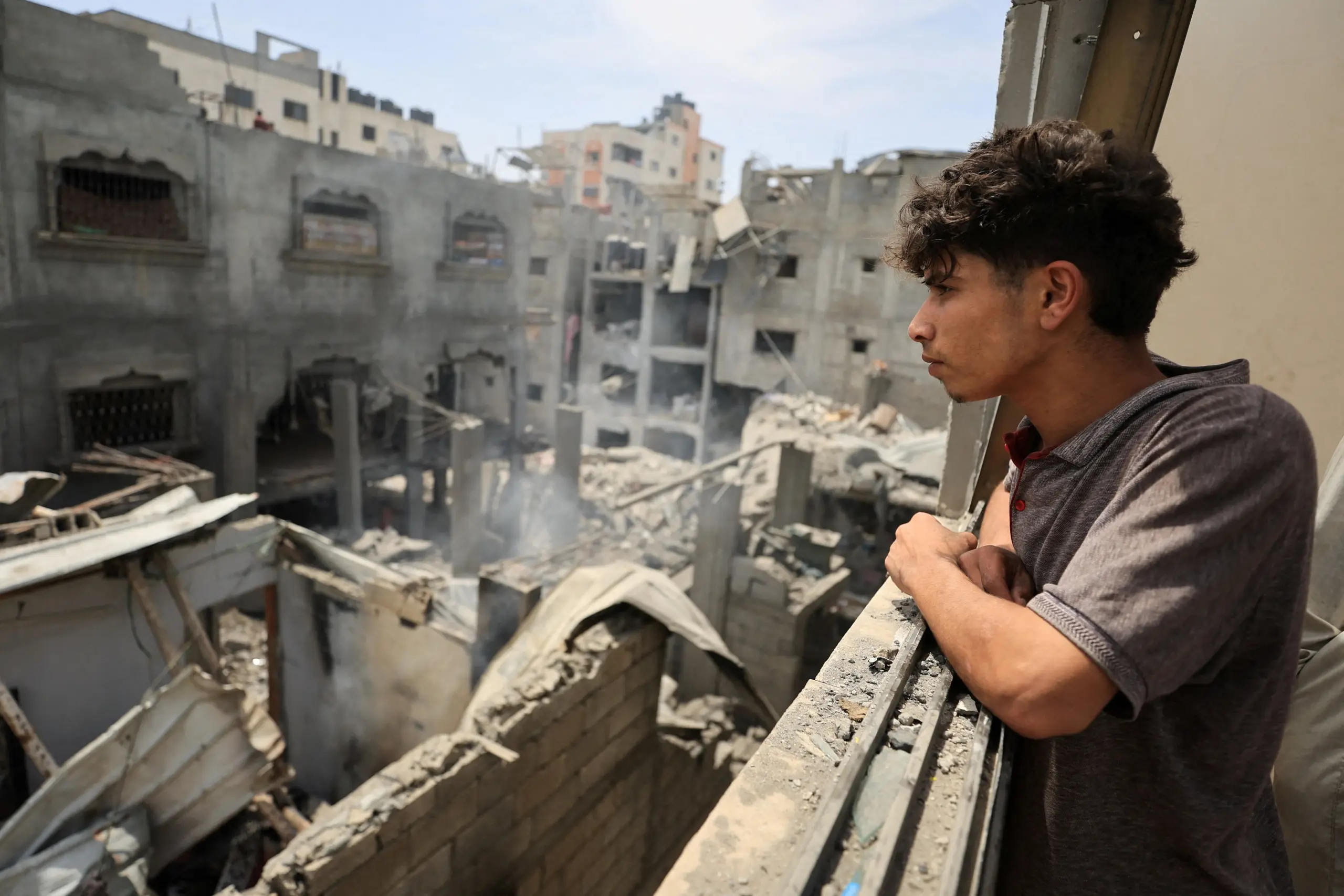 Israel intensifica ataques em Gaza após trégua com Irã