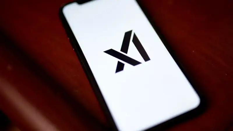 xAI solicitou declarações de imposto a funcionários para treinar Grok e não pagou bônus prometido