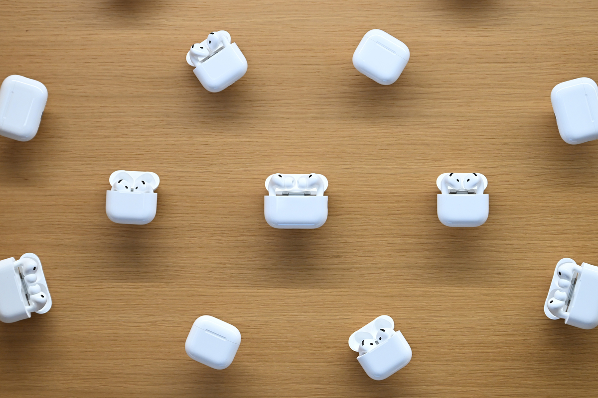 Apple testa AirPods com câmeras e entra na reta final de desenvolvimento