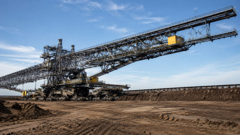 Máquina F60 de 502 metros e 13.500 toneladas se destaca na mineração da Lusácia