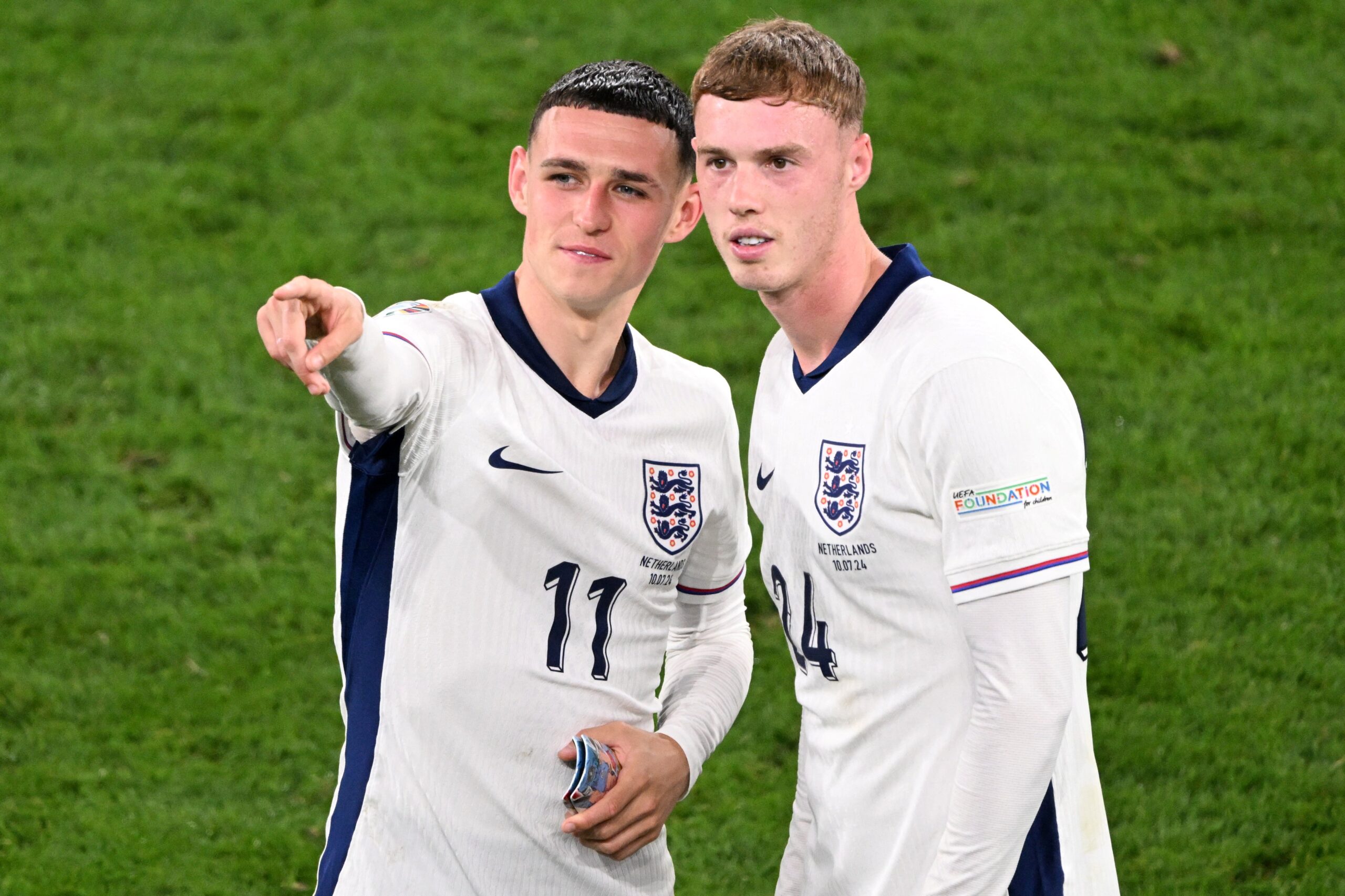 Inglaterra divulga lista de 26 convocados para Copa do Mundo com ausências de peso