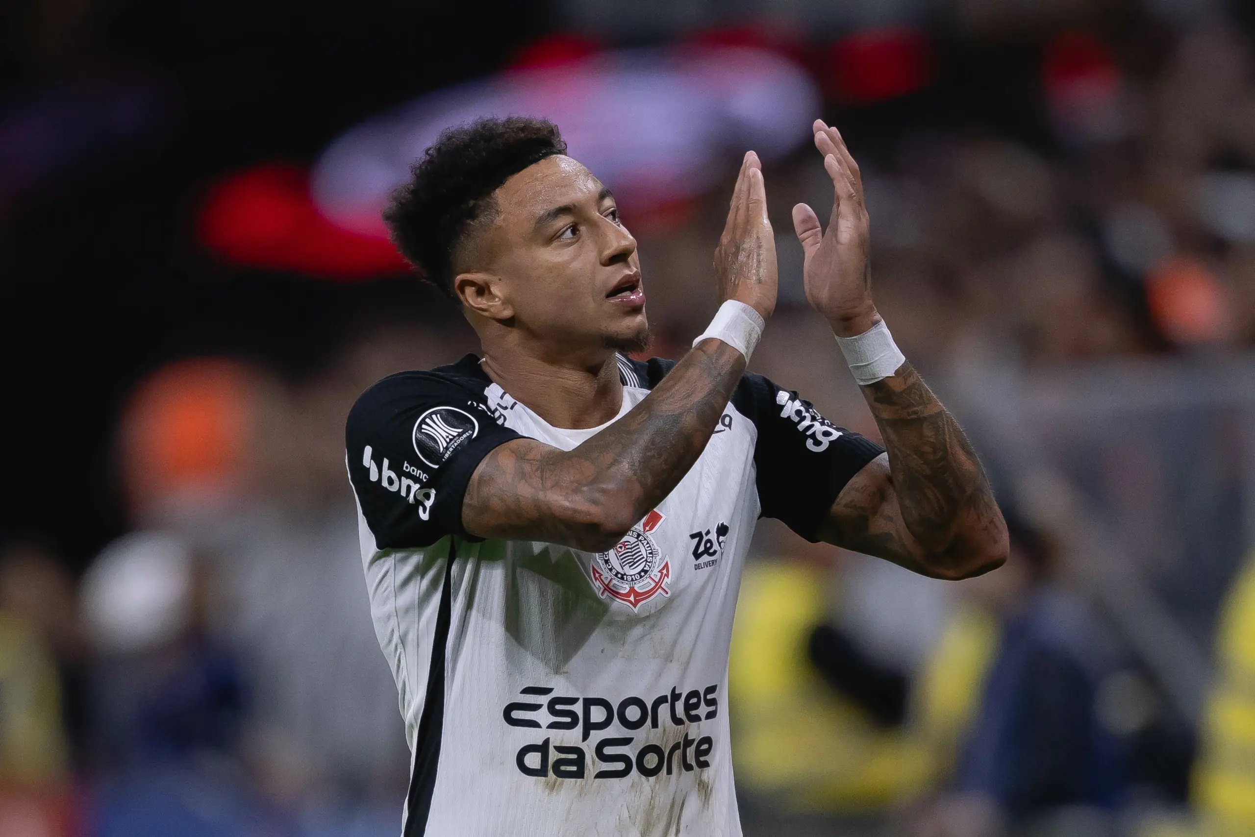 30/04/2026 - Corinthians vence Peñarol por 2 a 0, iguala inícios históricos e mantém campanha perfeita na Libertadores