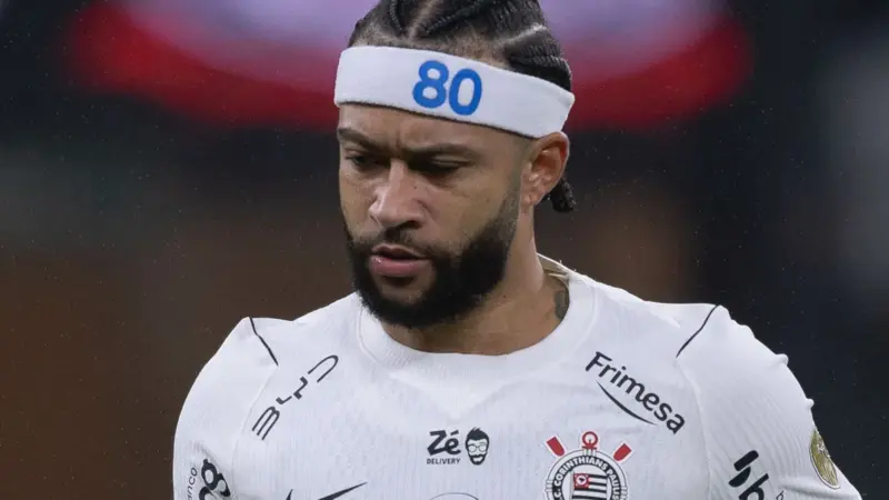 Veja como memphis depay freia animação ao falar sobre futuro no corinthians: “não é tão fácil”