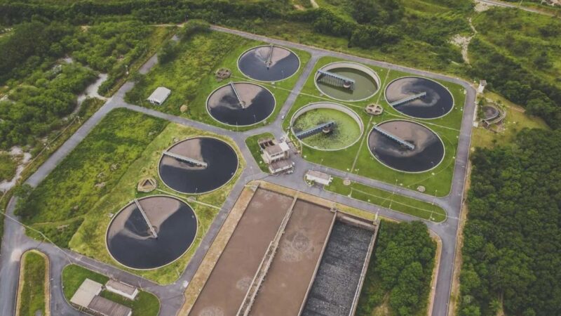 Itaúsa, GIC e Equipav planejam oferta conjunta para assumir controle da Copasa