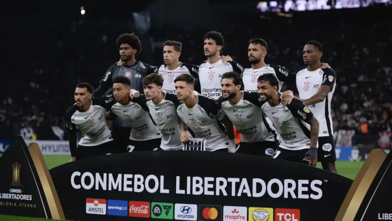 30/04/2026 – Corinthians vence Peñarol por 2 a 0, iguala inícios históricos e mantém campanha perfeita na Libertadores