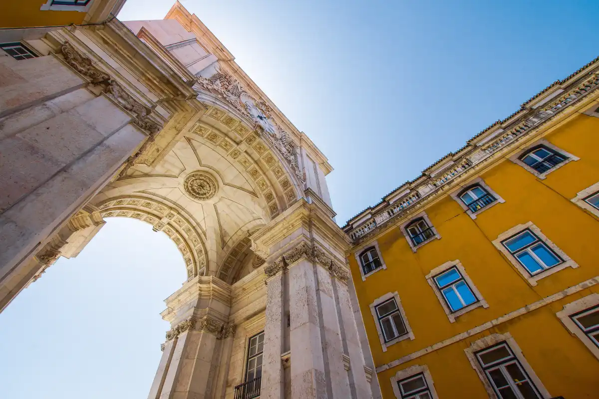 Portugal em alta: LAIOB abre seleção para cursos executivos de gestão e IA