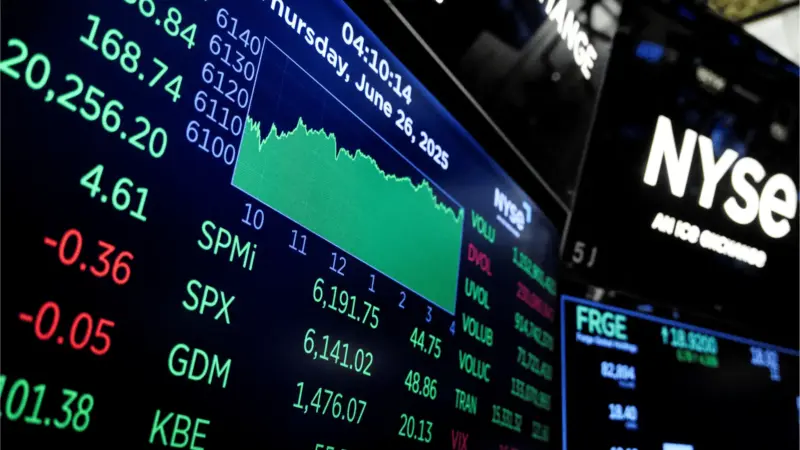 Futuros em Wall Street recuam entre realização de lucros e incertezas sobre negociações com o Irã