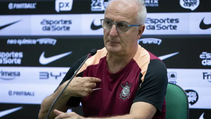 Dorival Júnior vira prioridade do São Paulo dois meses após saída do Corinthians