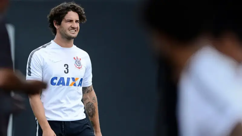 Majestoso — 25/01/2024: jogadores que vestiram Corinthians e São Paulo e marcaram época nos dois lados