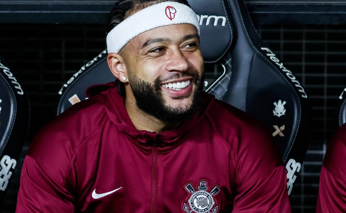 Corinthians avança nas conversas para renovar contrato de Memphis antes da Copa