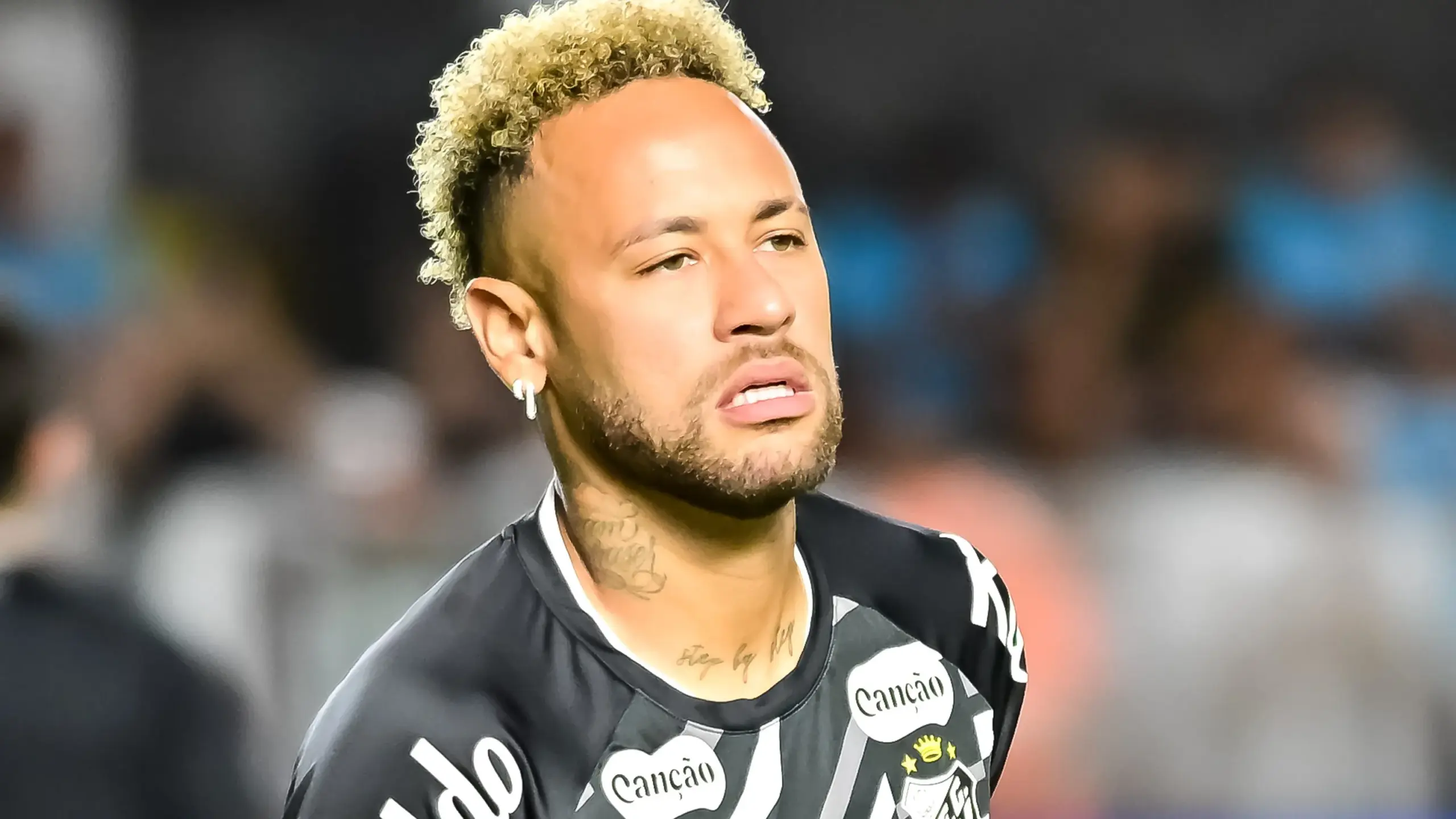 Neymar afasta possibilidade de transferência ao Boca Juniors e mira convocação para a Copa do Mundo