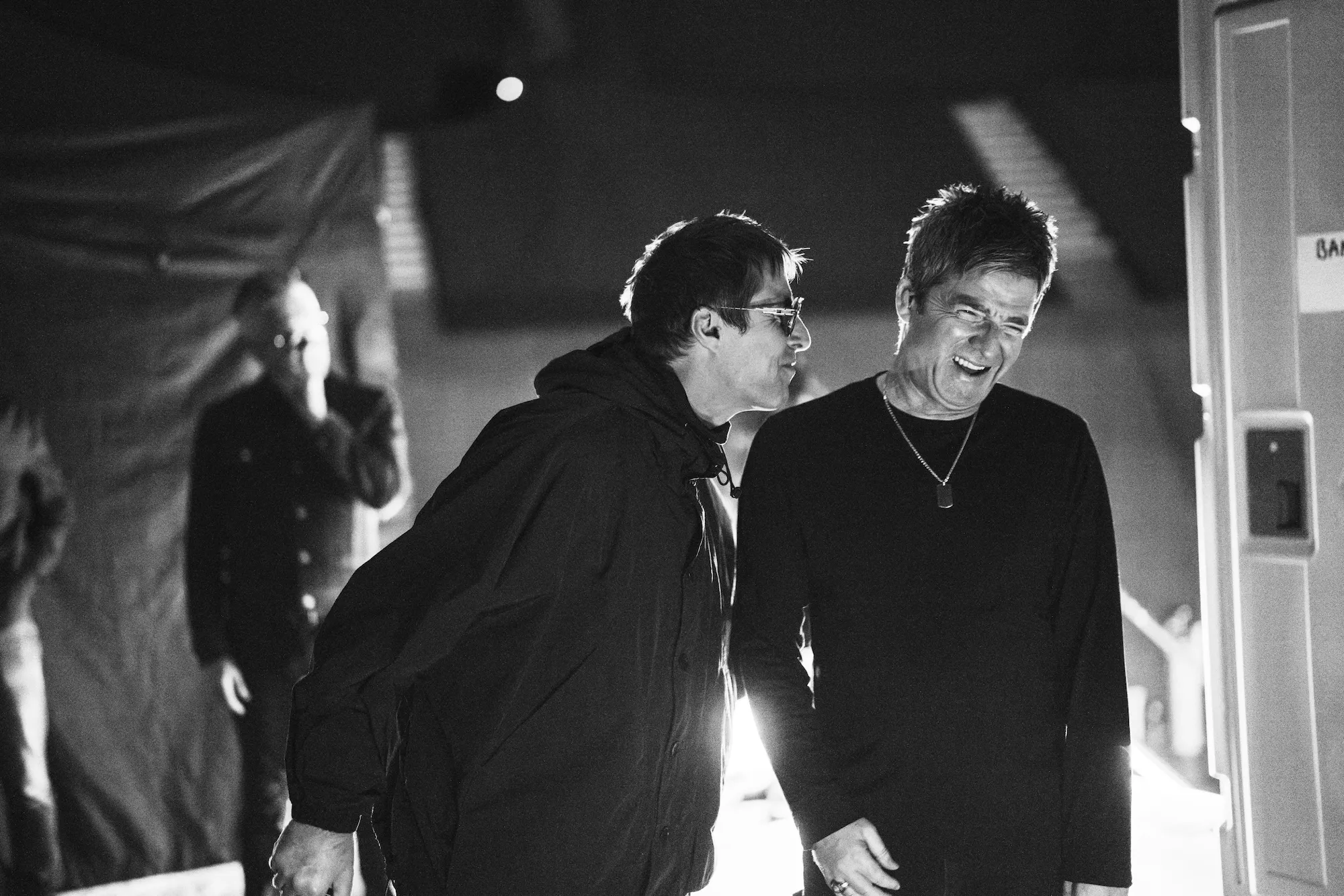 Documentário da reunião do Oasis vai estrear nos cinemas e depois na Disney+
