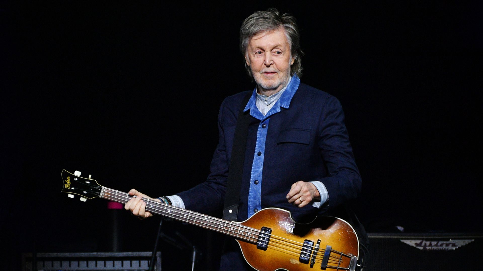 Entenda como paul mccartney revisita o passado com esplendor em uma nova obra-prima solo