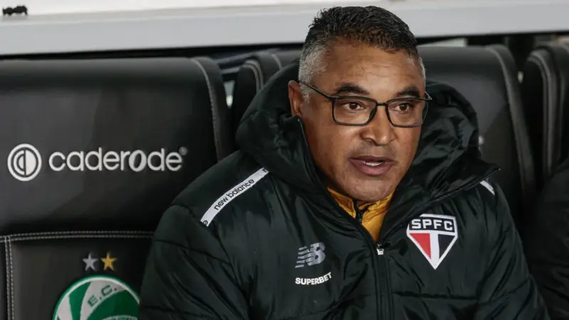 Dorival Júnior é unanimidade na diretoria do São Paulo após demissão de Roger Machado