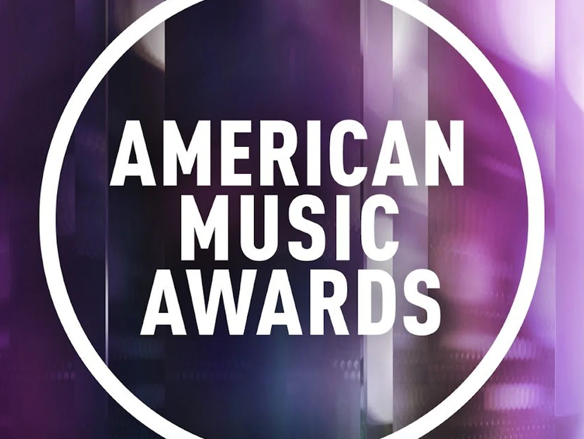Karol G receberá prêmio internacional nos American Music Awards 2026 e será a 10ª atração a se apresentar