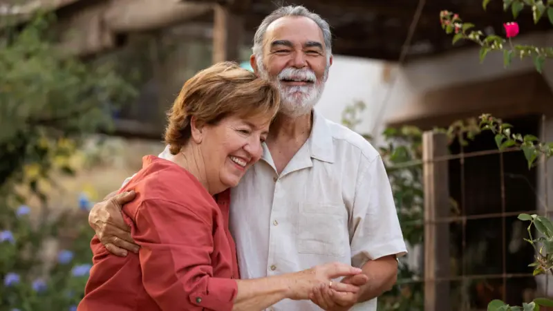 Pessoas com 50 anos ou mais devem responder por