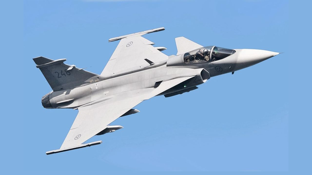F-39 Gripen: o caça multimissão da FAB com 8,4 m de envergadura e velocidade de Mach 2