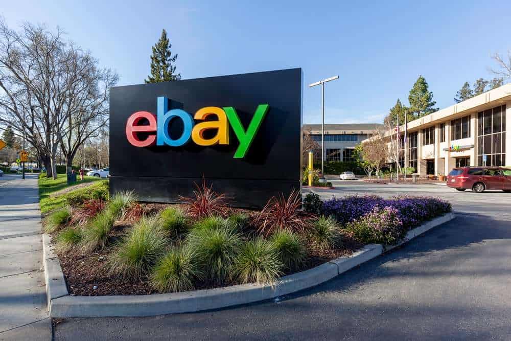 GameStop avalia proposta para comprar o eBay, diz relatório