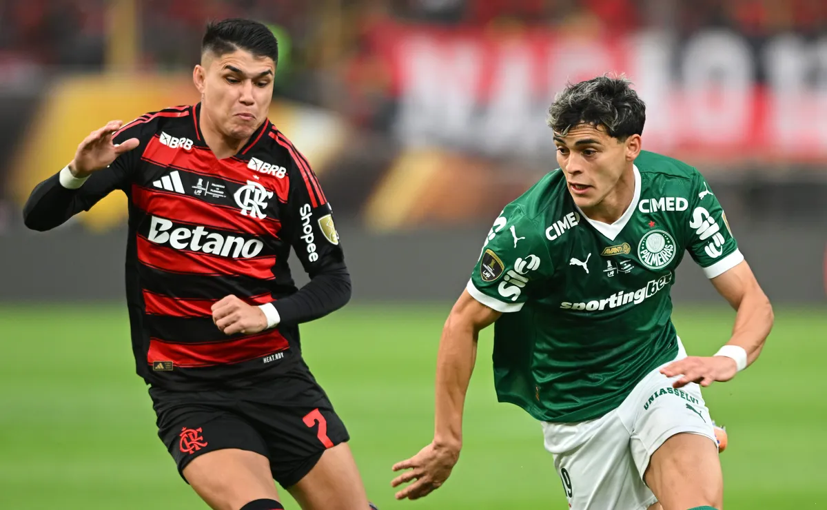 Flamengo e Palmeiras se enfrentam no Maracanã; IA aponta vitória rubro-negra