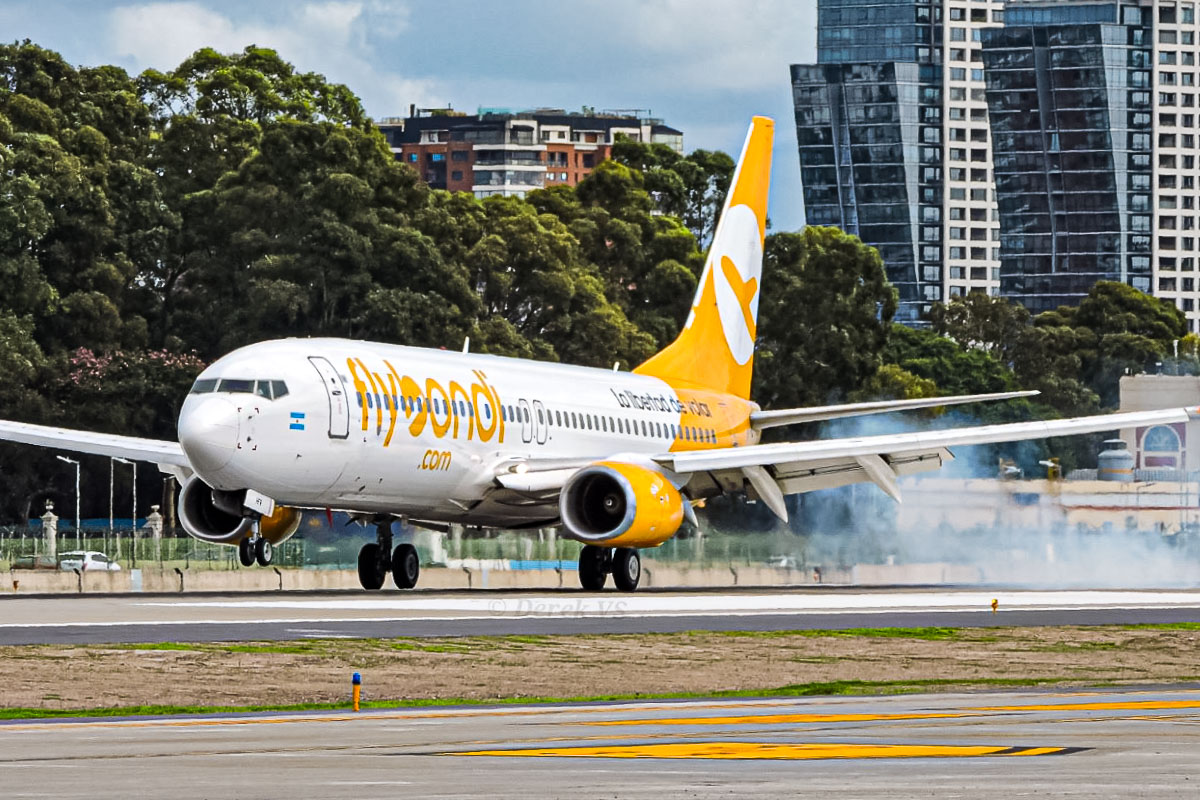 Flybondi encerra operação direta entre Puerto Iguazú e Lima após seis meses
