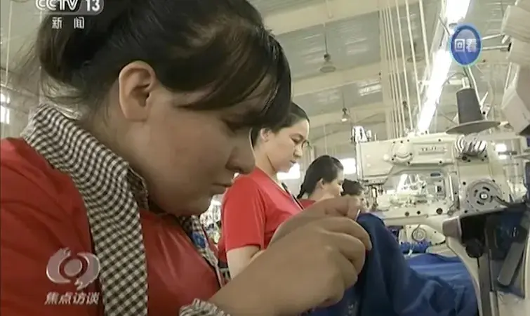 China precisa elevar salários mínimos, diz coluna do Valor