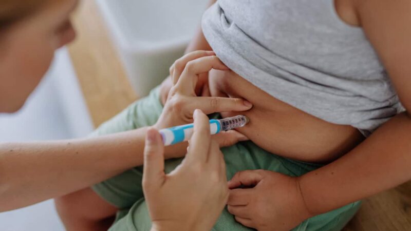 Células-tronco restauram produção de insulina em 10 de 12 pacientes com diabetes tipo 1 em seis meses